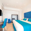 Отель Beachfront Villa Sorrento & private sea access, фото 4