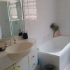 Отель Central 2 bedroom apartment, фото 4