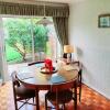 Отель Nicely decorated 3 bedroom house near Heathrow, London, фото 2