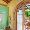 Отель Lovely Villa in Tavarnelle Val di Pesa With Private Swimming Pool, фото 15