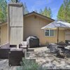 Отель 2 Killdeer Home features Private Hot Tub and Bikes to Explore Sunriver by RedAwning, фото 18