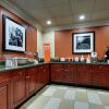 Отель Hampton Inn & Suites Spartanburg-I-26-Westgate Mall, фото 13