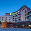 Отель Holiday Inn Express Dalian Golden Pebble Beach, an IHG Hotel, фото 1