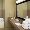 Отель Holiday Inn Express Hotel & Suites Saginaw, an IHG Hotel, фото 8