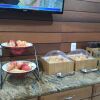 Отель Holiday Inn Express & Suites Phoenix - Mesa West, an IHG Hotel, фото 27