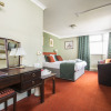 Отель The Manor Hotel, фото 3