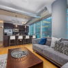 Отель River North Waterside Condos, фото 2