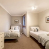 Отель Historic City Centre Apt with Free Secure Parking, фото 5