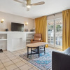Отель Hollywood Gem 1 Bedroom Apts by RedAwning, фото 6