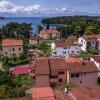 Отель Apartment with balcony and sea view, 100 meters from the beach in Rovinj, фото 19