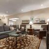 Отель Country Inn & Suites by Radisson, Dalton, GA, фото 8