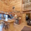 Отель Declan's View - Cozy 1 Bedroom With Game Room and Great Mountain Views! 1 Cabin by Redawning, фото 6