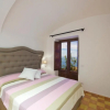 Отель Golden Vaults 1st Floor Sea View Balcony, фото 5