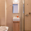 Отель Cozy Apt. 2min From Metro, фото 7