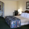 Отель Americas Best Value Inn & Suites Waller Prairie View, фото 24