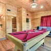 Отель Cabin w/ Hot Tub & Deck ~ 12 Mi to Pigeon Forge!, фото 12