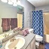 Отель Cozy Pointe Royale Condo ~ 4 Mi to Table Rock Lake, фото 7