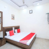 Отель Oyo 22652 Sehmi'S Best Rest Inn, фото 7