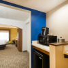 Отель Holiday Inn Express Hotel & Suites Louisville East, an IHG Hotel, фото 7