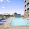 Отель Days Inn & Suites by Wyndham Galveston West/Seawall, фото 9
