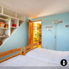 Отель 4 bedroom house with air conditioning and garden, фото 3