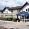 Отель Travelodge Bicester Cherwell Valley M40, фото 1