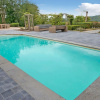 Отель Majestic Villa With Pool and Sauna, фото 18