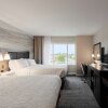 Отель Hampton Inn & Suites by Hilton Quebec City /Saint-Romuald, фото 50