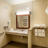 Отель Comfort Suites Lincoln North, фото 9