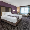 Отель La Quinta Inn & Suites by Wyndham Wichita Airport, фото 38