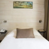 Отель Hôtel Les Brises, фото 26