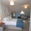 Отель Cliff House B&B & The Moorings Apartments, фото 6