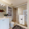 Отель Beautiful Asian Retreat 2bd/2bth Apt. min to Beach, фото 10