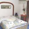 Отель Da Vinci Guest House Gatwick в Кроули 