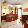 Отель OYO 5643 Hotel Malabar Plaza, фото 2