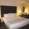 Отель La Quinta Inn & Suites by Wyndham Boston Somerville, фото 6