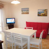Отель Vibrant Apartment Close to the Beach - Beahost, фото 11