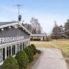 Отель Fredgagården Hotell & konferens в Седерчепинге