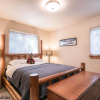 Отель Getaway Moose Apartment 3 NW Comfy Cabins, фото 4