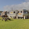 Отель 2 x Double Bed Glamping Wagon at Dalby Forest, фото 1