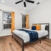 Отель Bold Bright 4BR 3 5full Baths Near Riverwalk Dtown, фото 6