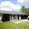 Отель 6 Person Holiday Home in Albaek, фото 10