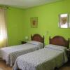 Отель Hostal Pradillo в Мостолес