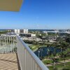 Отель Estero Beach & Tennis 1002c 1 Bedroom 1 Bathroom Condo в Форт-Майерсе - пляже