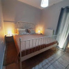 Отель Georgias House 7 Min From Athens Airport, фото 2