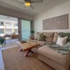 Отель Affordable Luxury Condo Steps Away From the Beach, фото 2