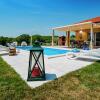Отель Attractive Villa in Sorici With Swimming Pool, фото 14