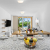 Отель Beautiful Condo w 2BR 2BA Groundfloor Pool Access, фото 11