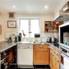 Отель Lovely 1Bed W Patio 10 Mins From Hyde Park, фото 11