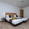 Отель OYO Townhouse 050 Mayfield Garden, фото 17